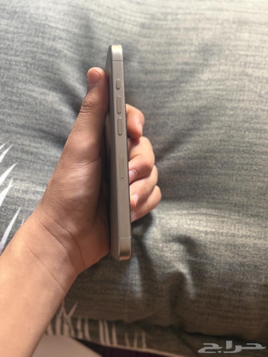 للبيع ايفون 15 برو مستخدم64548702781954111