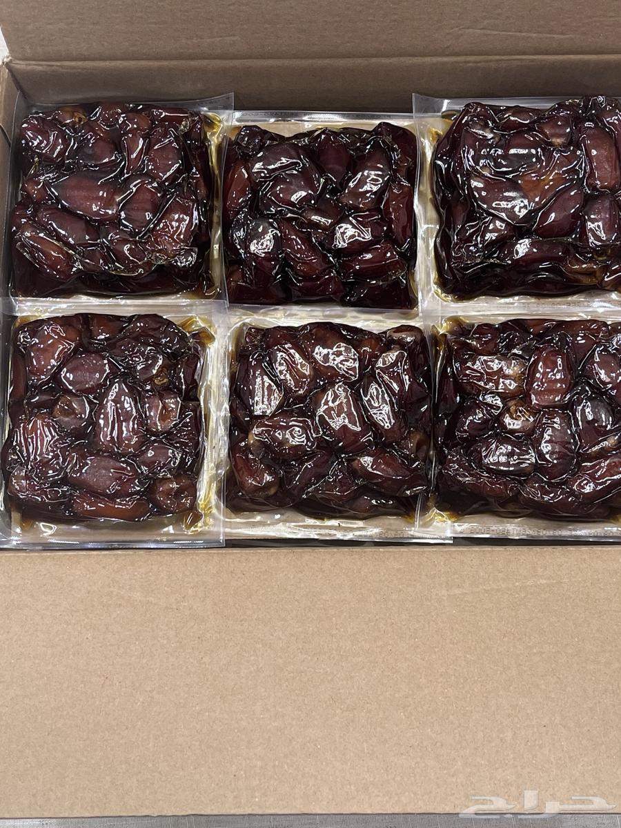 Premium Dates64552703934465112