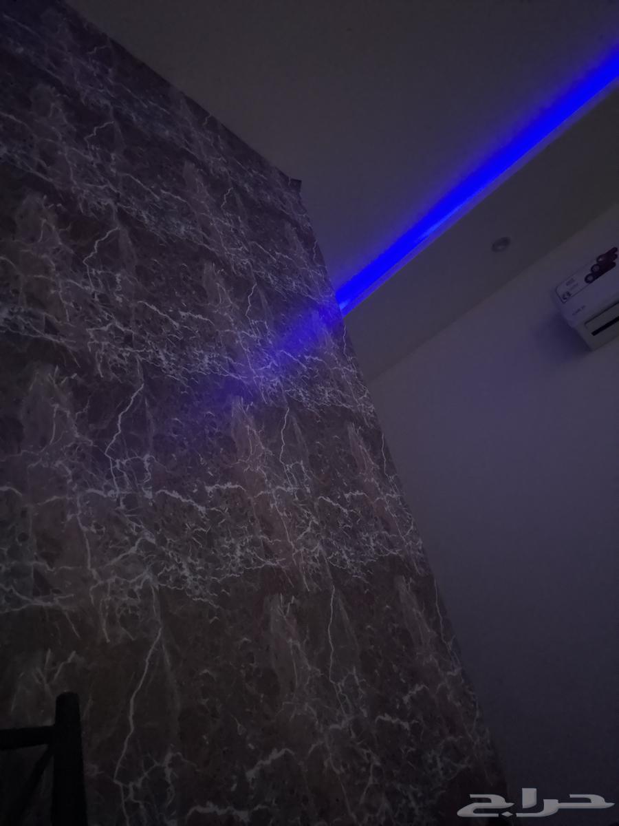 قاطع خشب للغرف الفتنق روم او مداخل صغيره64405139043074113