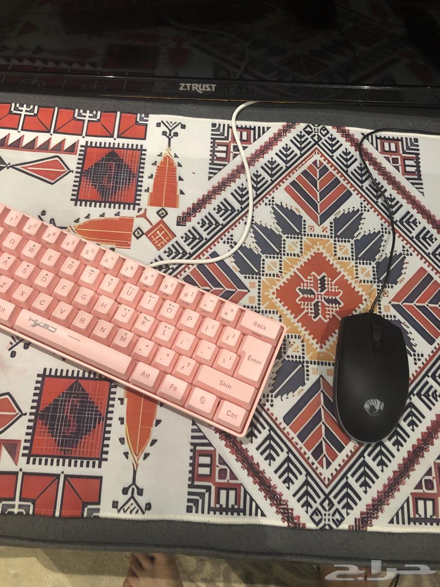 كيبورد نظيف وعدل مافيه اي مشكله مع ماوس جيد جدا64547846822145110