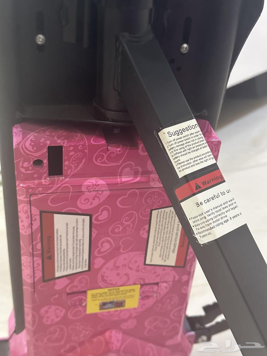 For sale scooter, lightly used and only used for 3 weeks, very clean64547332566915110