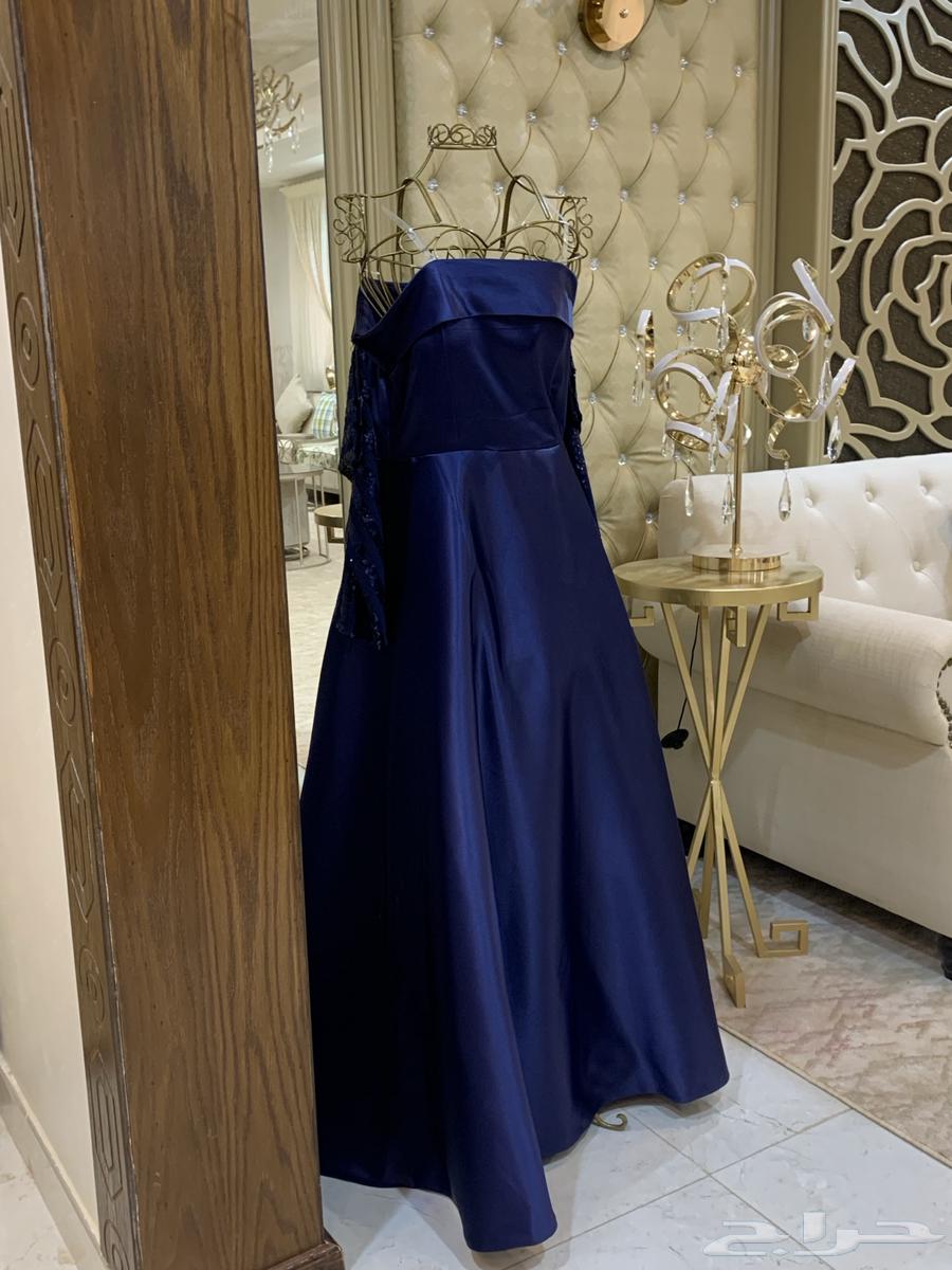 فستان من محل عندنا مو معروف64551690925697110