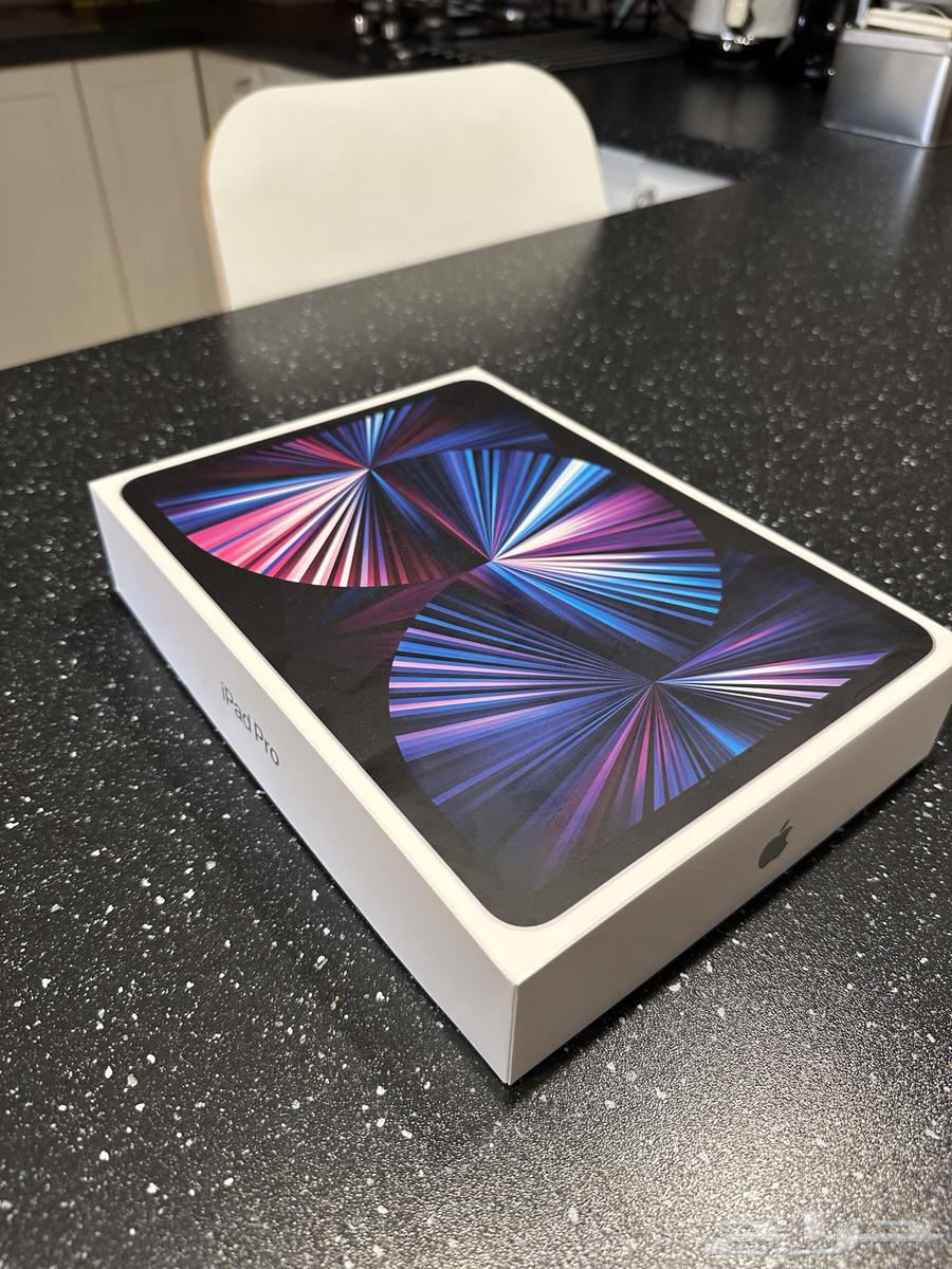 للبيع ايباد برو الجيل الثالث 128 قيقا64546720970371110