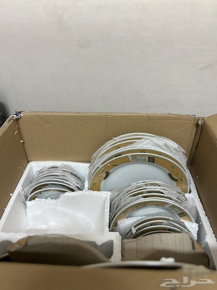 Dining Set64551348579329111