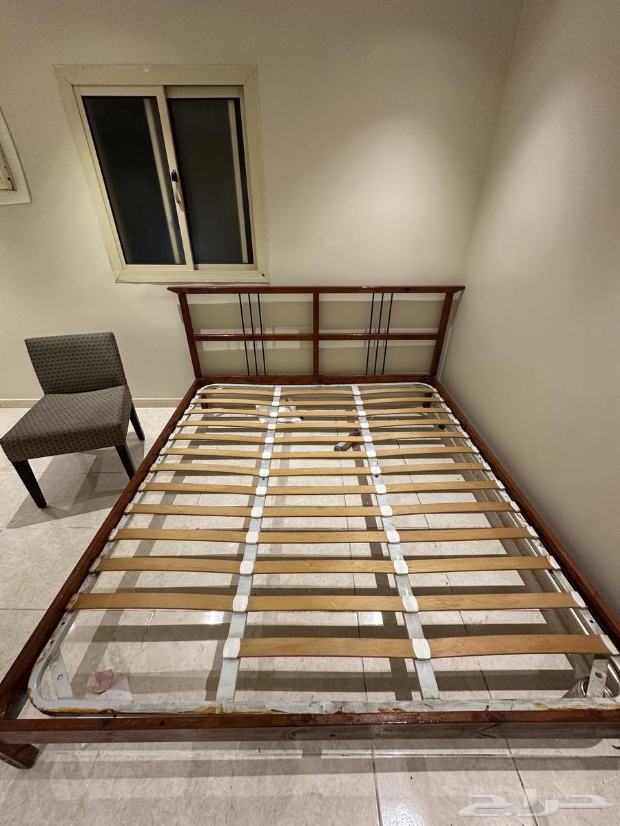 سرير خشب للبيع64544976666499111