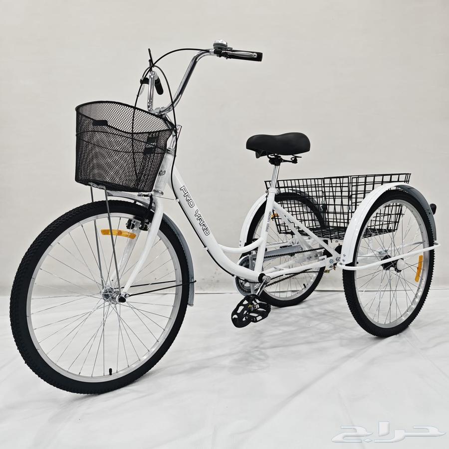 Three-wheeled bicycle64551377245059113