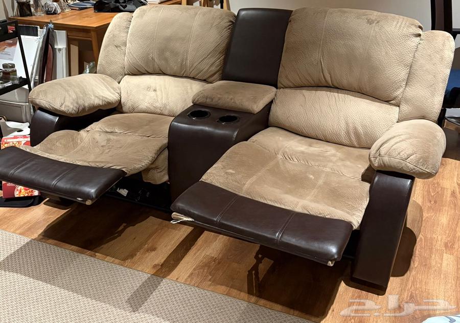 كنب ليزي بوي 300ريال فقط   طاولة تلفزيون مجانا64549247694594112