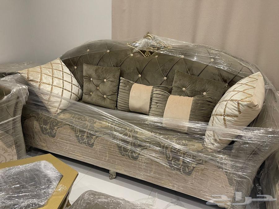 طقم كنب فاخر للبيع64553214752385114