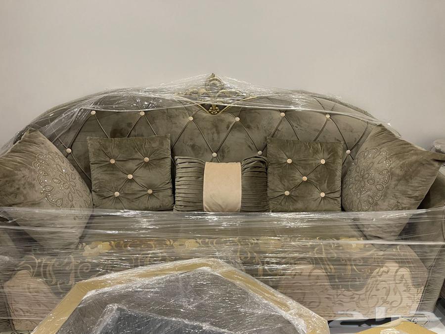 طقم كنب فاخر للبيع64553214752385111