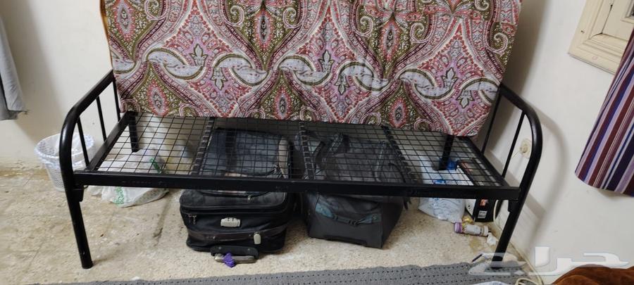 سرير رسميا للبيع64546637338626110