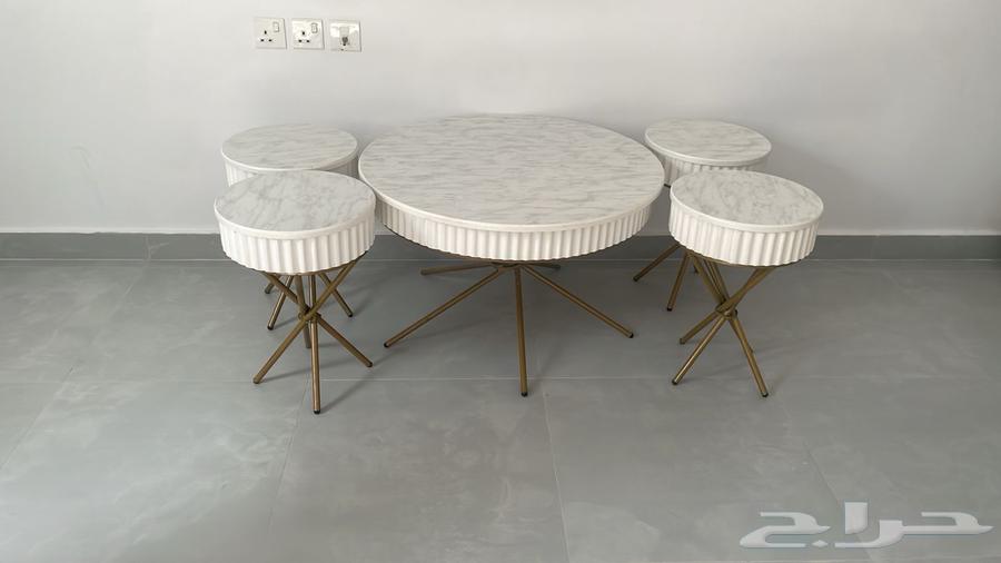 طاولات ضيافة نظيفة جديدة بدون اي كسور64549290006914110