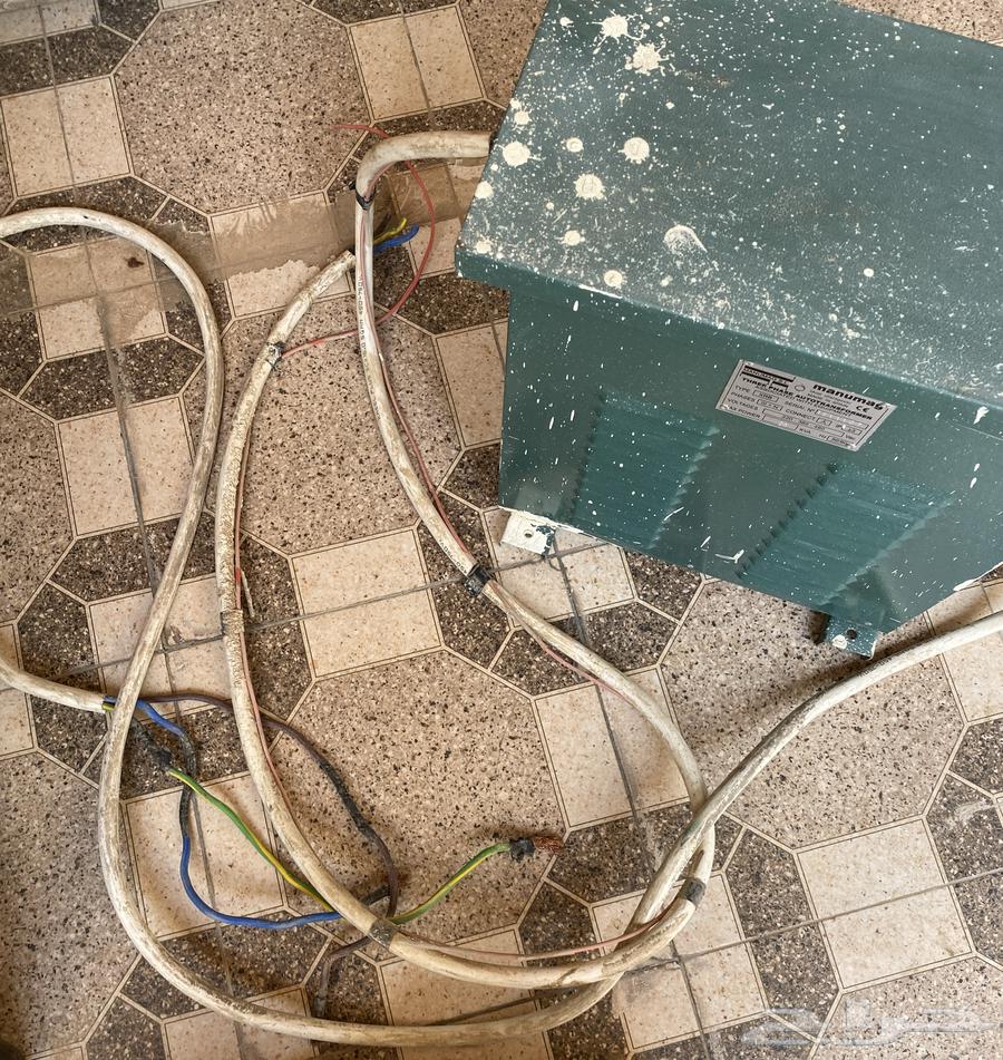 20 Kilo Clean Electric Transformer with Its Cables and Extensions64548210563075113