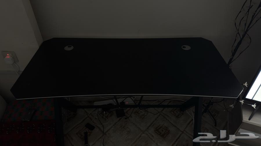 طاوله قيمنق64551890996097112