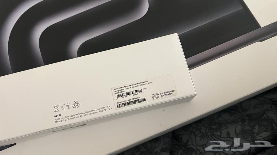 كراتين منتجات ابل اصليه بدون اجهزة64546206598530111