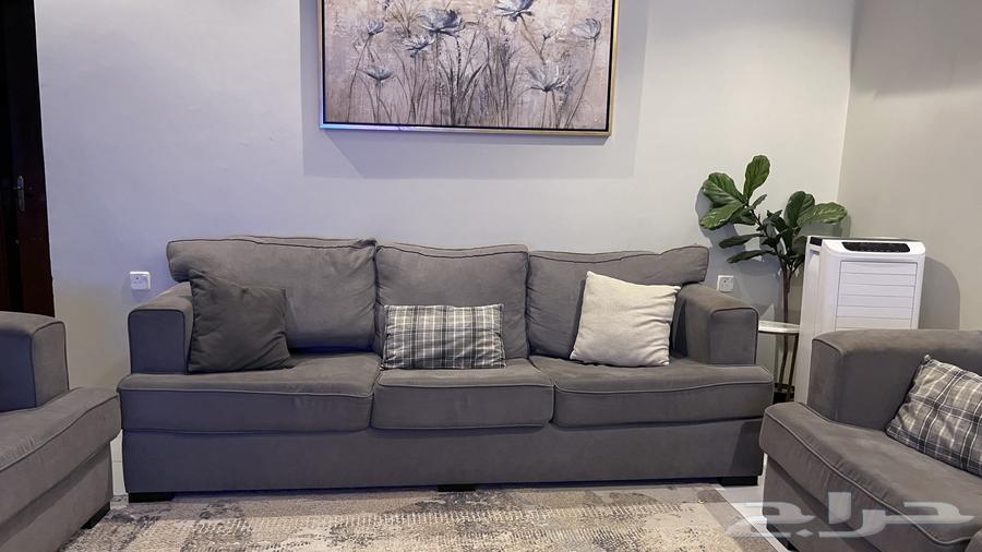 كنب اربع قطع يكفي ل 8 اشخاص ل 964549500287491111