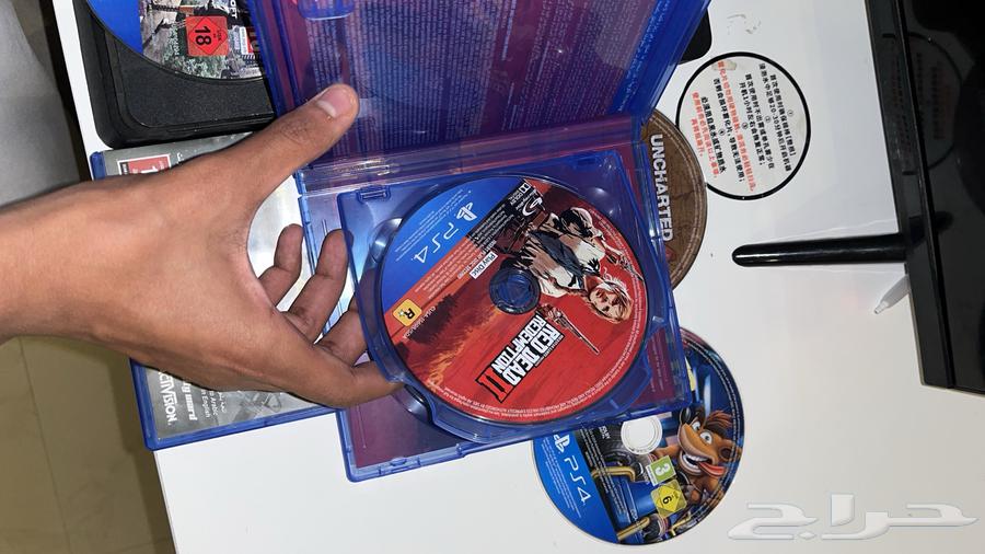 سوني فور مع اشرطه نظيف64547527459457114