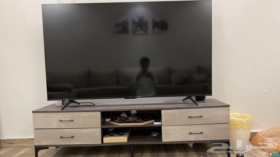 وطاولة تلفزيون64543888303875110