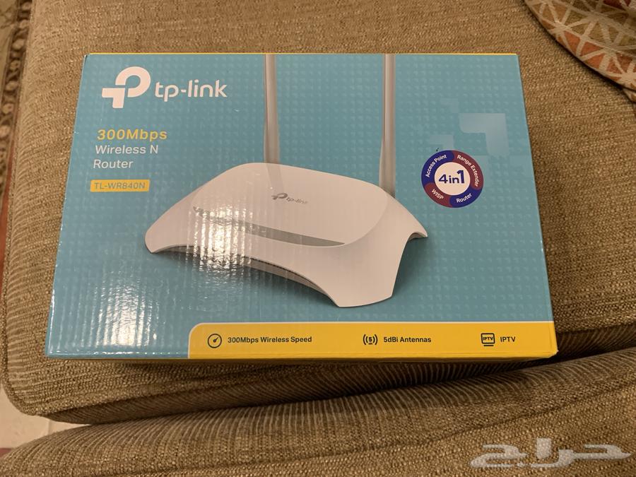 راوتر من tp-link شبه جديد بكرتونه64552802919939110