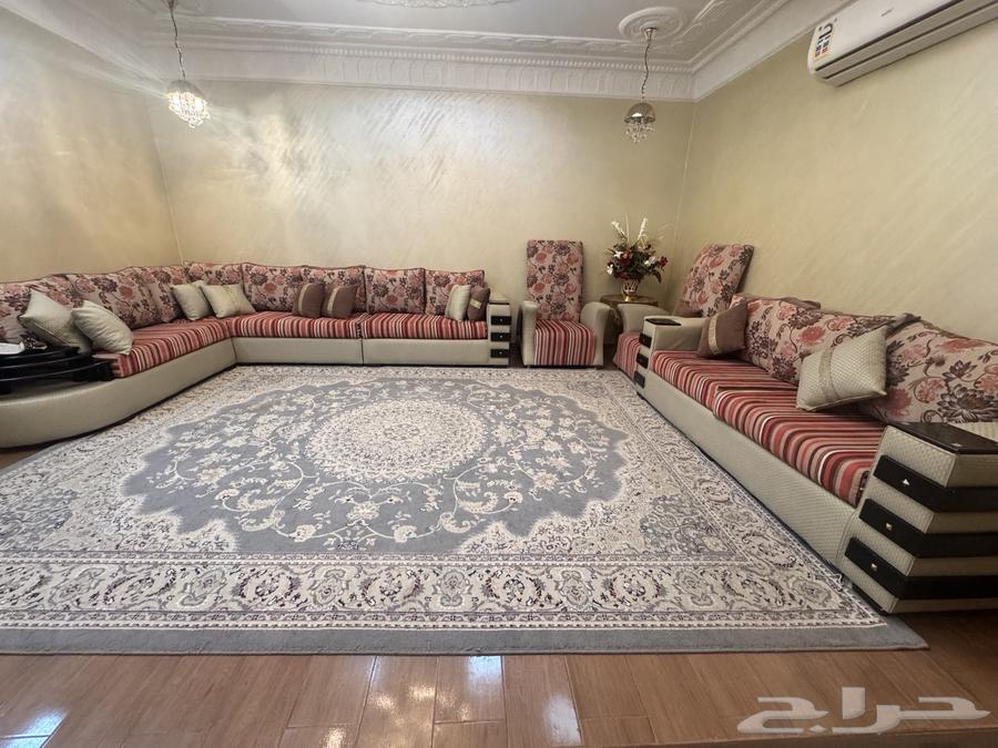 كنب مستعمل للبيع64544241233921110