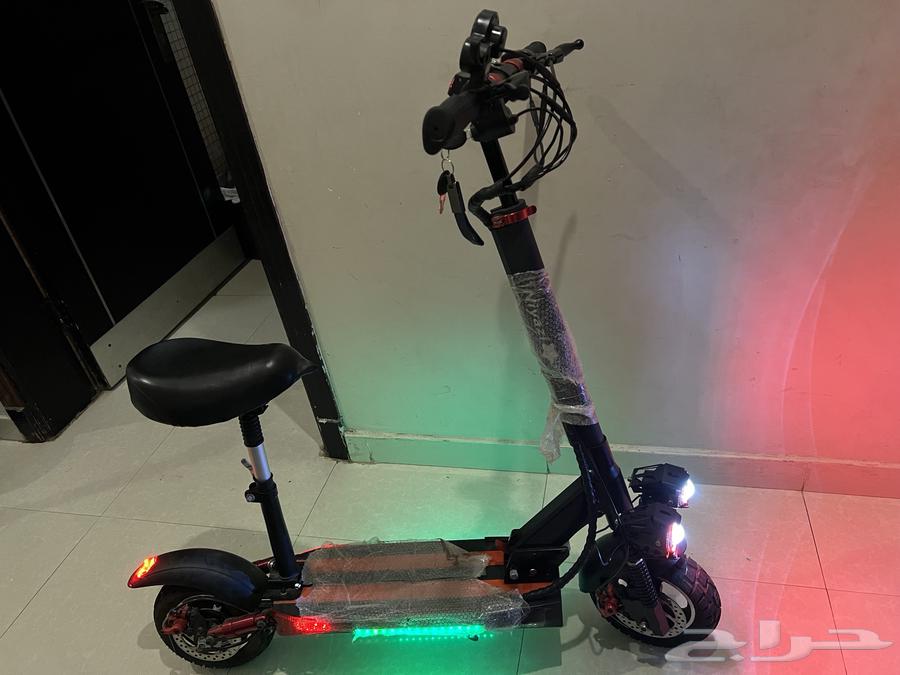 سكوتر الوحش شبه جديد64548084378881111