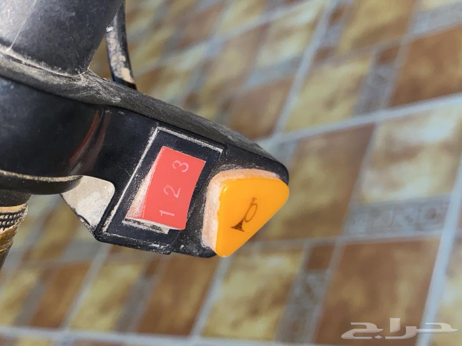 سكوتر كهربائي مع كرسي للبيع   . بطارية ممتازة64552859772419112