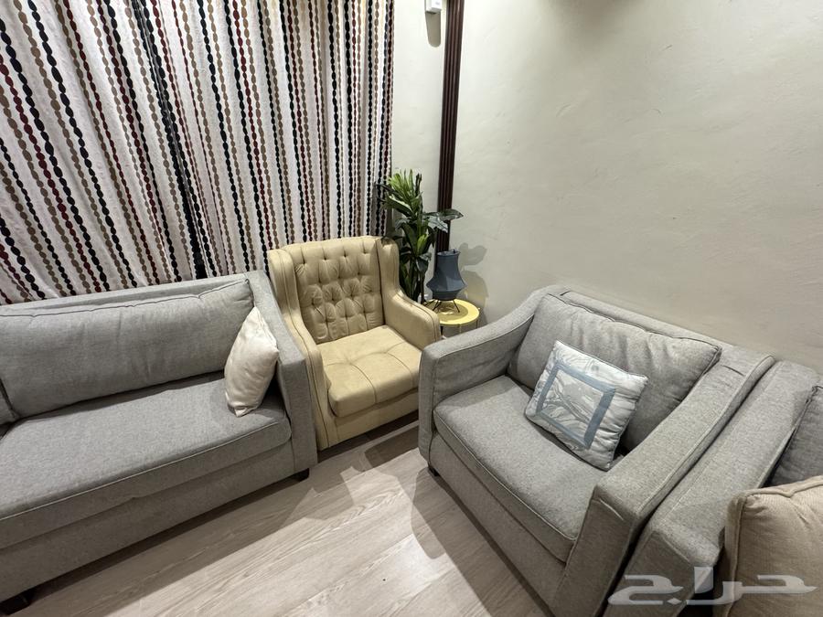 كنب مستعمل 7 قطع يكفي 10 أشخاص64552249395970114