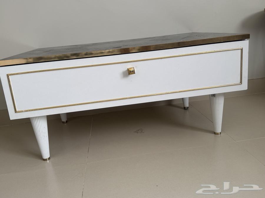 مكتبه تلفزيون وطاوله64546096761218112