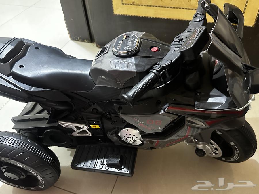 دباب اطفال وسياره كهربائيه نظيفه جدا64553044367105113