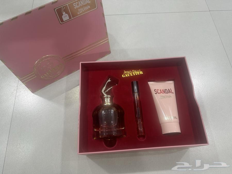 طقم سكاندال نسائي من جان بول غوتييه أصلي يأتي بعلبة فاخرة64536767389443112