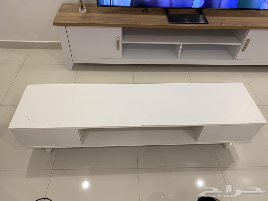 طاولة شاشه نضيفه البيع مستعجللل64549135469569110