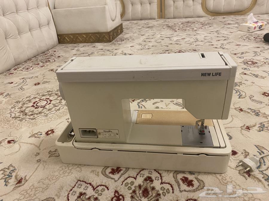 عدد2 مكينة خياطه وتطريز64550902957698114