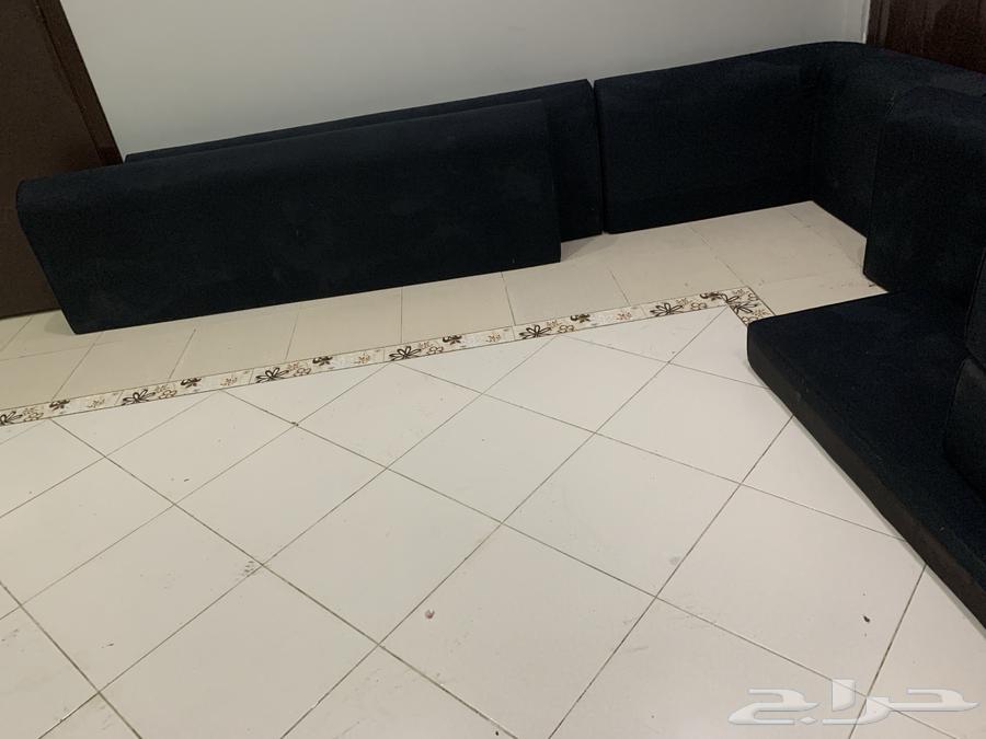 مساند للبيع اللون أسود خمسة في أربعة64551119097858111