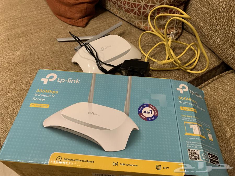 راوتر من tp-link شبه جديد بكرتونه64552802919939112