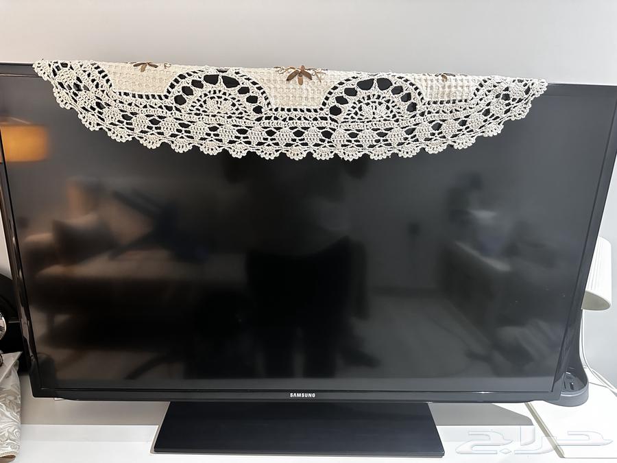 شاشة سامسونغ 42 بوصة64547763104130110