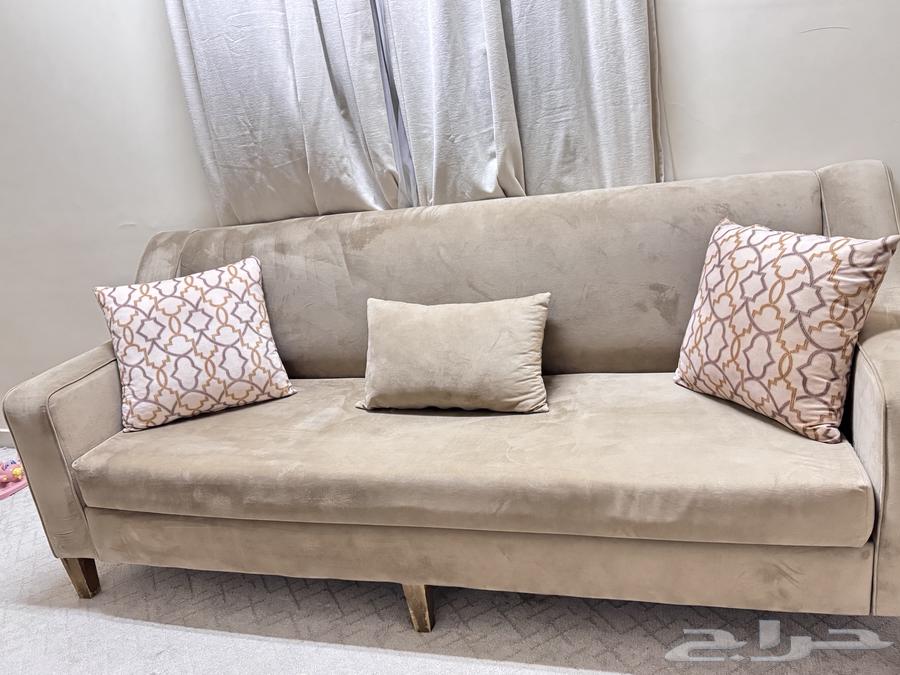 كنب للبيع ثلاث قطع64546040136323113