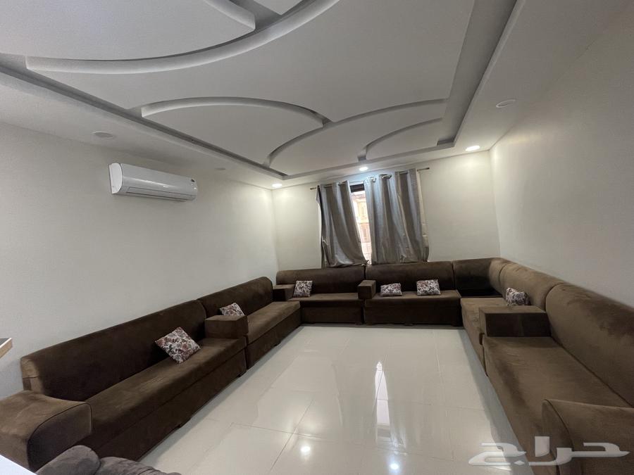 طقم كنب مجلس كبير للبيع64549457910915110