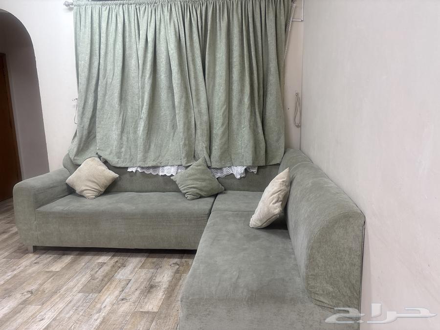 كنب خشب ماليزي اصلي ضمن 6 سنوات الي صامل يرسل علئ الواتس64551233623938112