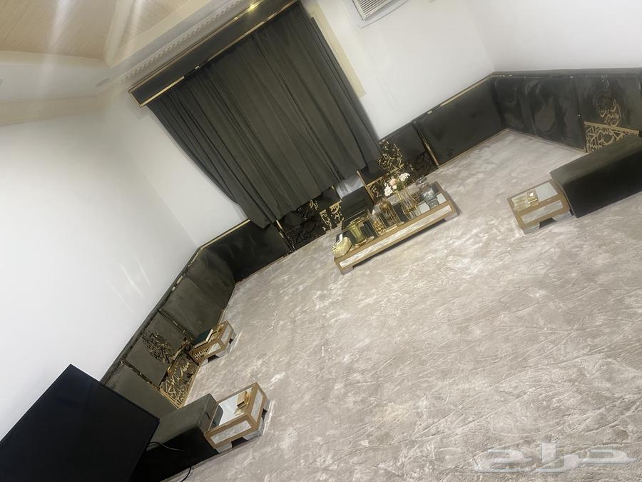 Sofa64548561299586111