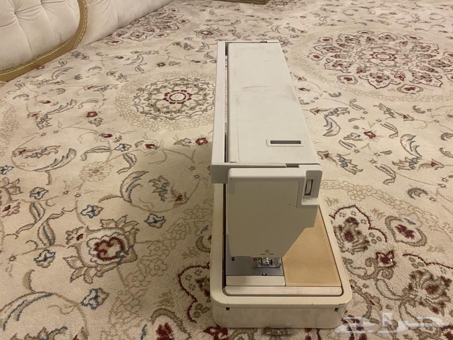 عدد2 مكينة خياطه وتطريز64550902957698113