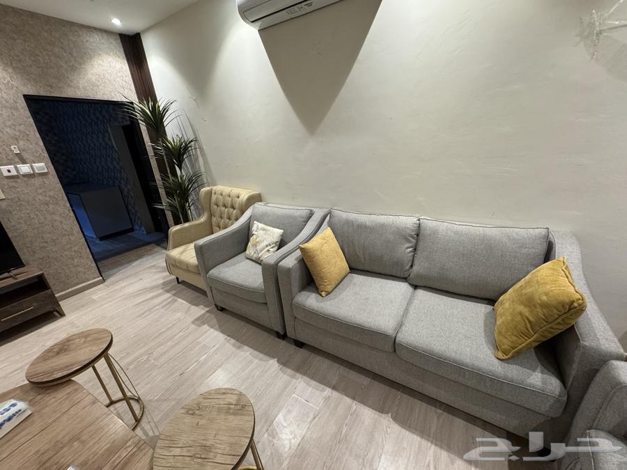 كنب مستعمل 7 قطع يكفي 10 أشخاص64552249395970112