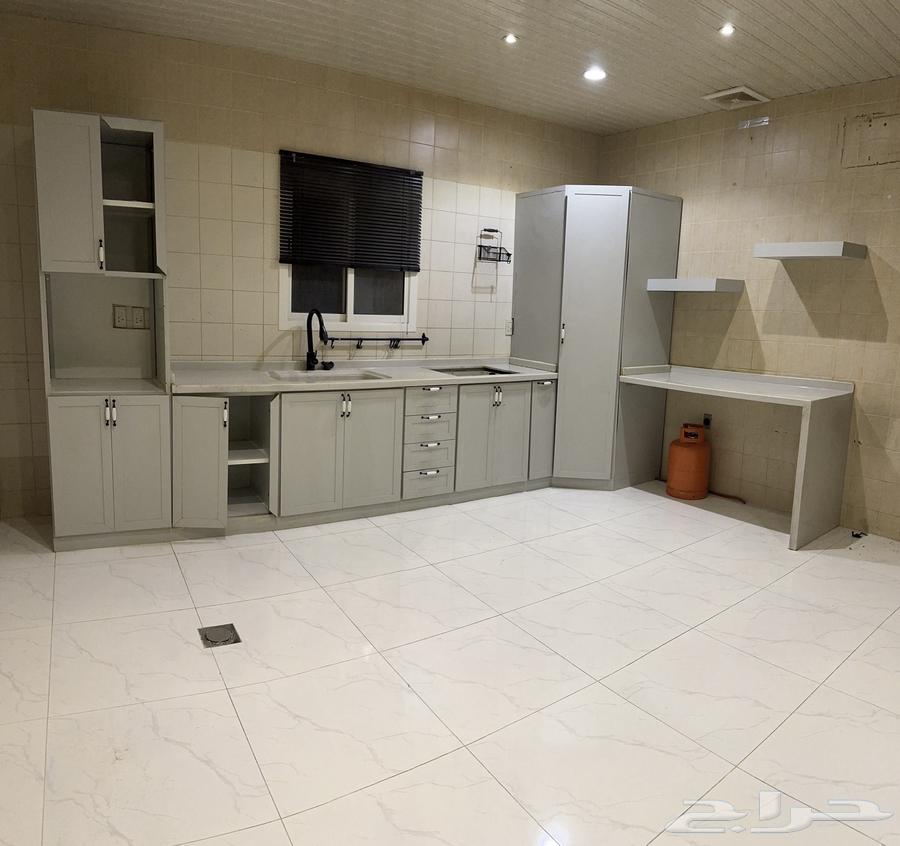 للبيع مطبخ ألمنيوم مستعمل نظيف64545743582722110