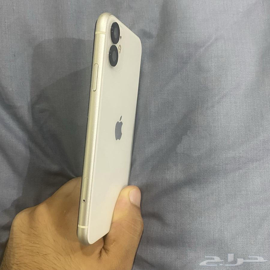 ايفون 11 ما انفك اخو الجديد ب670ريال64552377656323113