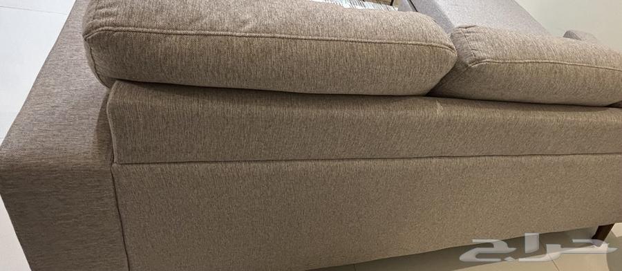 Gray L-shaped sofa, lightly used, less than one year of use64544976642563112