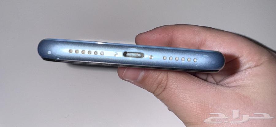 ايفون XR ازرق64546456778625113
