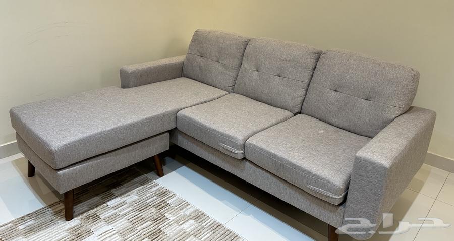 Gray L-shaped sofa, lightly used, less than one year of use64544976642563110