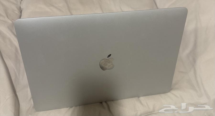 لاب توب ماك بوك برو64544877300995112