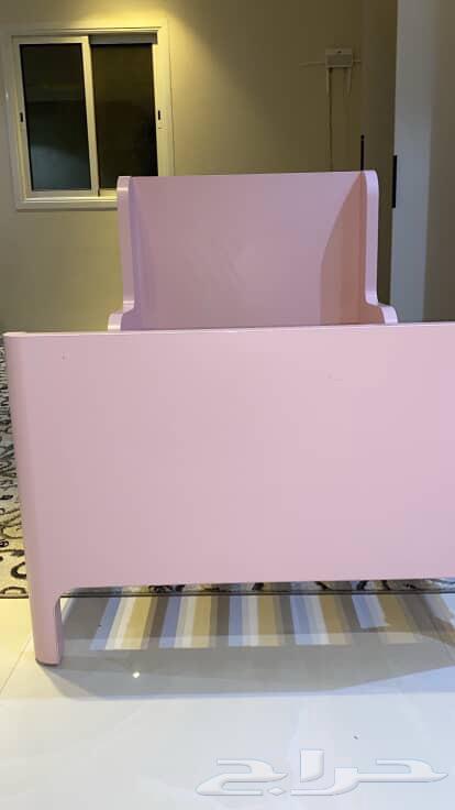 للبيع سرير وردي قابل للتوسيع64552859810689110