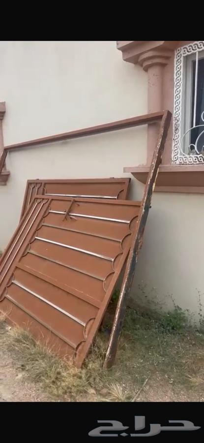 بوابه درفتين جديد ونظيفه64548042146178110