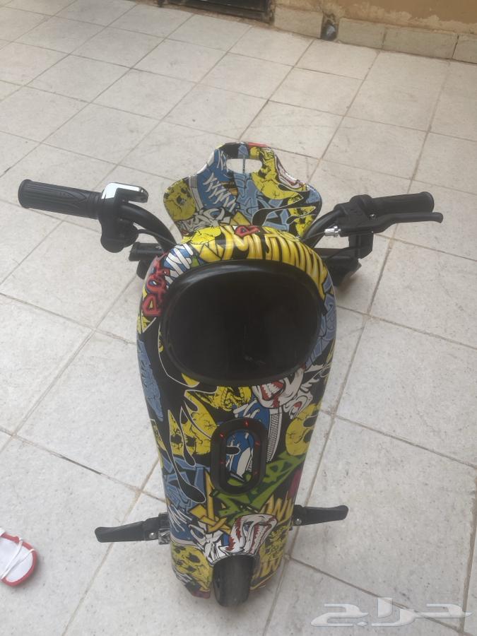 Scooter64549106959618110