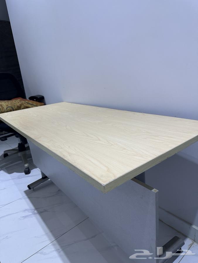 طاوله وكرسي للبيع64551147459073113